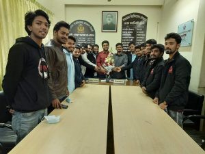 received_407011350617085-300x225